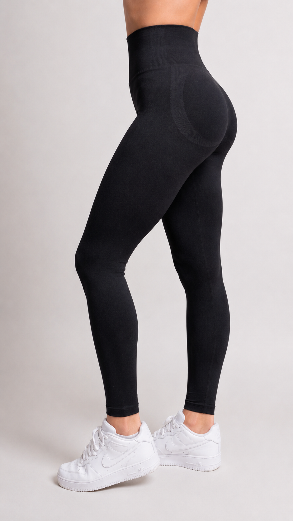 Svarta Scrunch tights för damer av zanos apprel. 