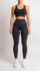 NOIR Scrunch Leggings